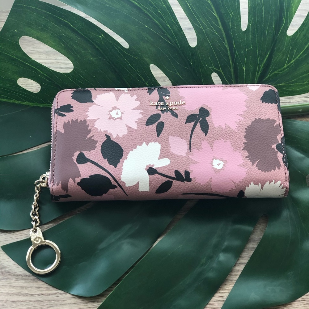 Kate Spade zipped wallet